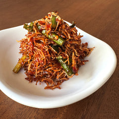 멸치볶음 (Stir-Fried Dried Anchovy With Red Chili Paste or Soy Sauce)