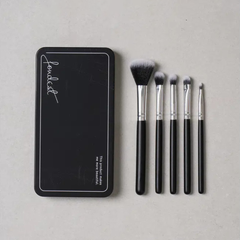 <전문가 못지 않은 메이크업의 완성!>메이크업 브러시 5종세트 (5-Piece Makeup Brush Set)
