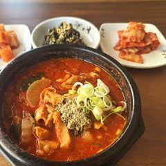 사골 내장탕 (Beef Offal Soup)