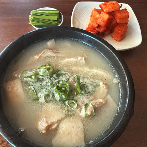 돼지국밥 (Pork Soup)